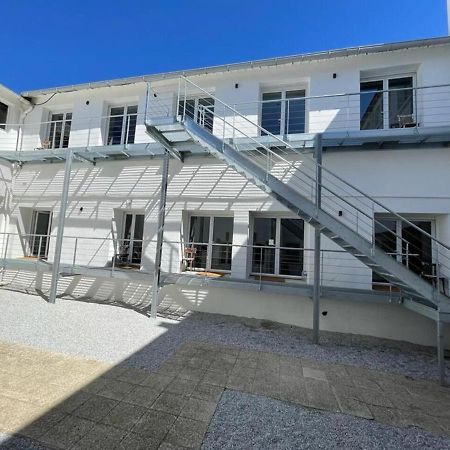 Residence Duguay - Centre Ville - Porte B - Appartements Tout Confort - Neuf - Nouveau Lorient Buitenkant foto