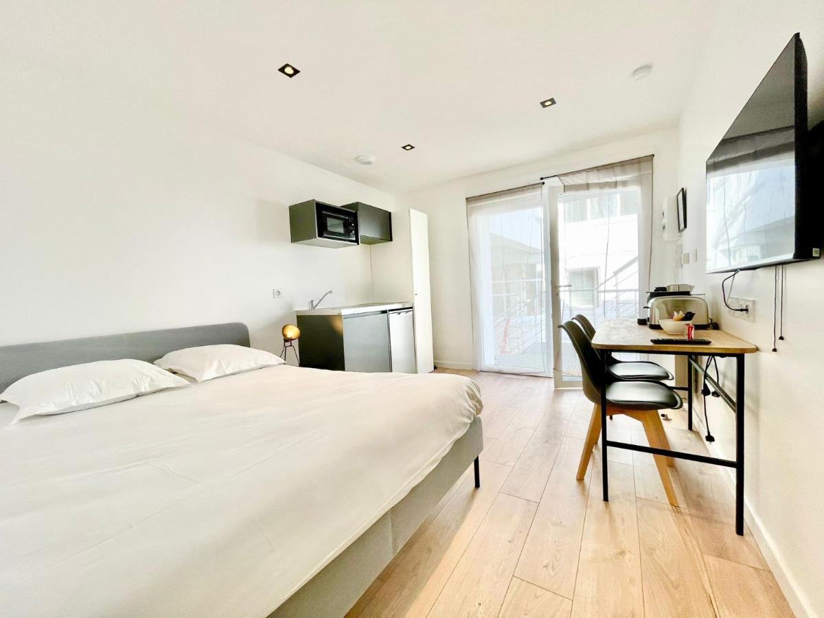Residence Duguay - Centre Ville - Porte B - Appartements Tout Confort - Neuf - Nouveau Lorient Buitenkant foto