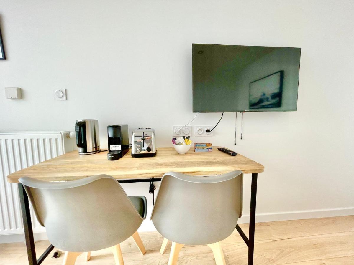 Residence Duguay - Centre Ville - Porte B - Appartements Tout Confort - Neuf - Nouveau Lorient Buitenkant foto
