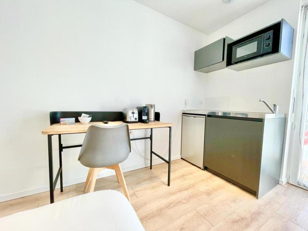 Residence Duguay - Centre Ville - Porte B - Appartements Tout Confort - Neuf - Nouveau Lorient Buitenkant foto