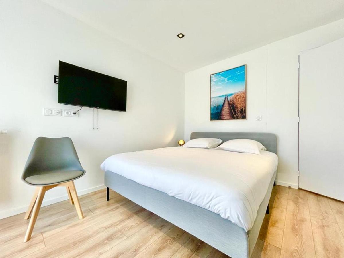 Residence Duguay - Centre Ville - Porte B - Appartements Tout Confort - Neuf - Nouveau Lorient Buitenkant foto